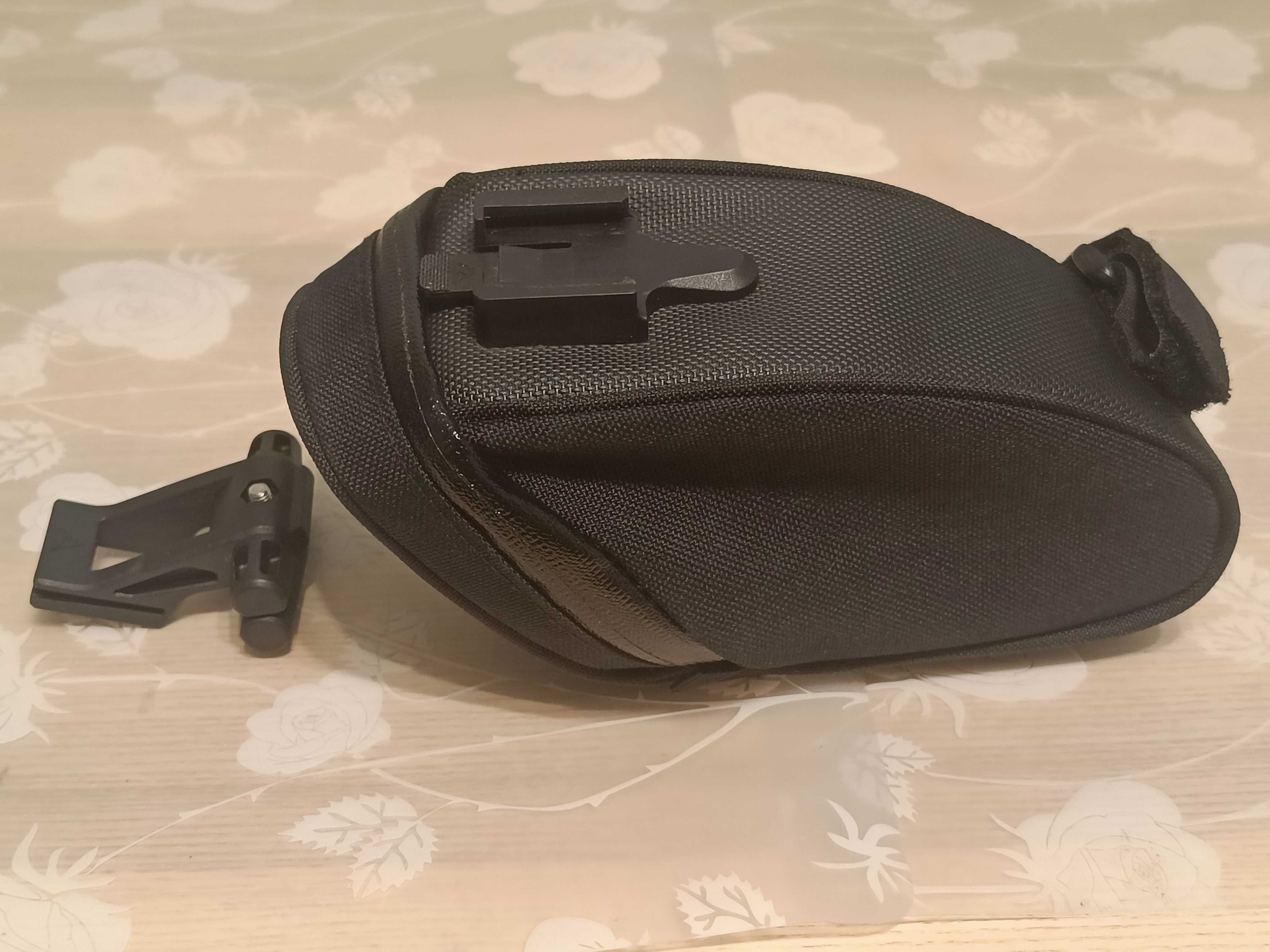 Torebka podsiodłowa Topeak Aero Wedge Packs DX rozmiar M