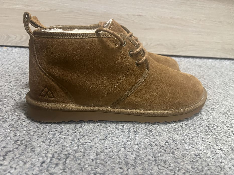 Зимні черевики на хутрі