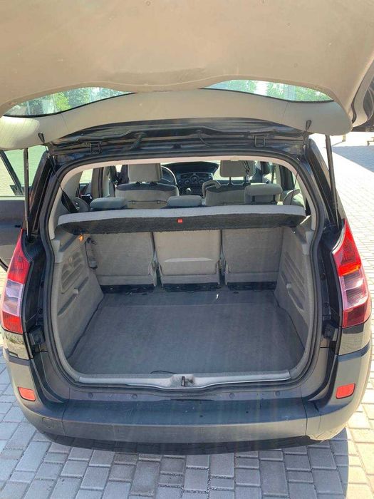 Renault Megane Scenic 2004