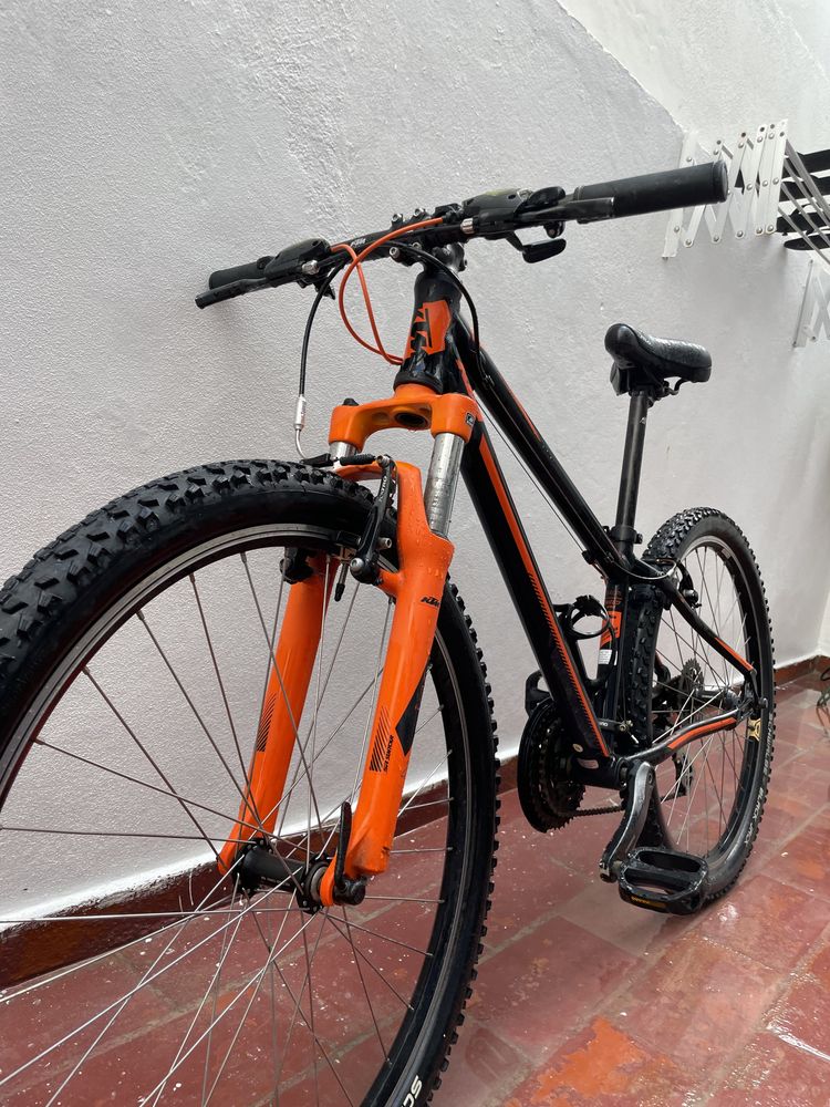 Bicicleta ktm BTT