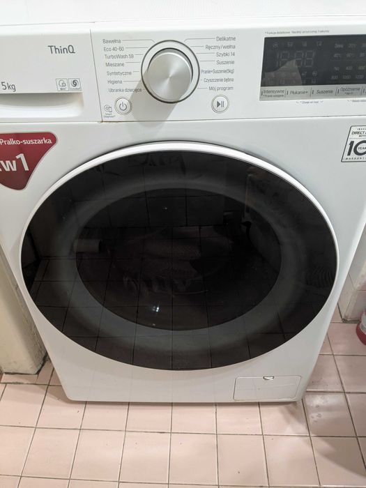 Pralko-suszarka LG w bdb stanie na sprzedaż. Zapraszamy :)