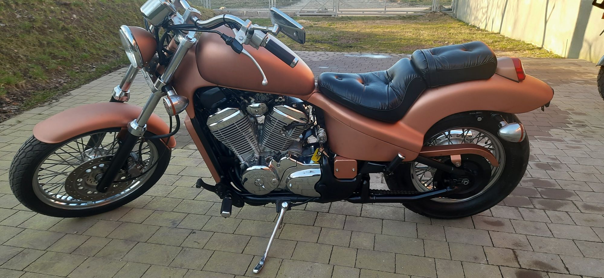 HONDA VT 600 SHADOW wersja D -LUX KODO Motocykle