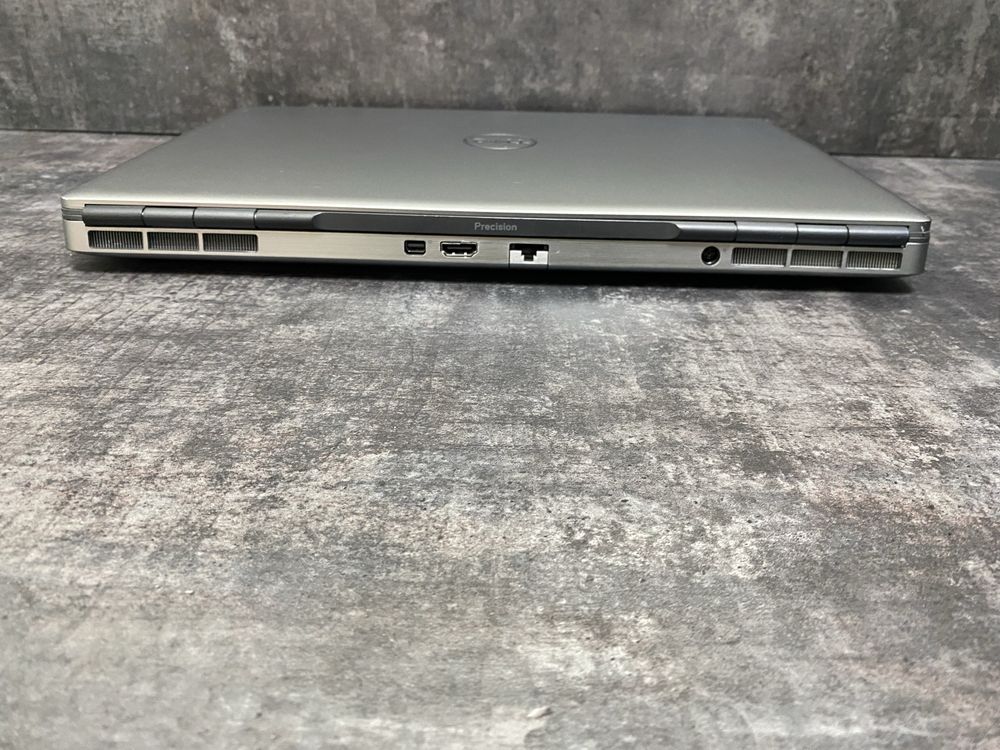 Dell Precision 7550 і7-10875H 8ядер 32Gb 512Gb FHD IPS 15,6” T2000 4Gb