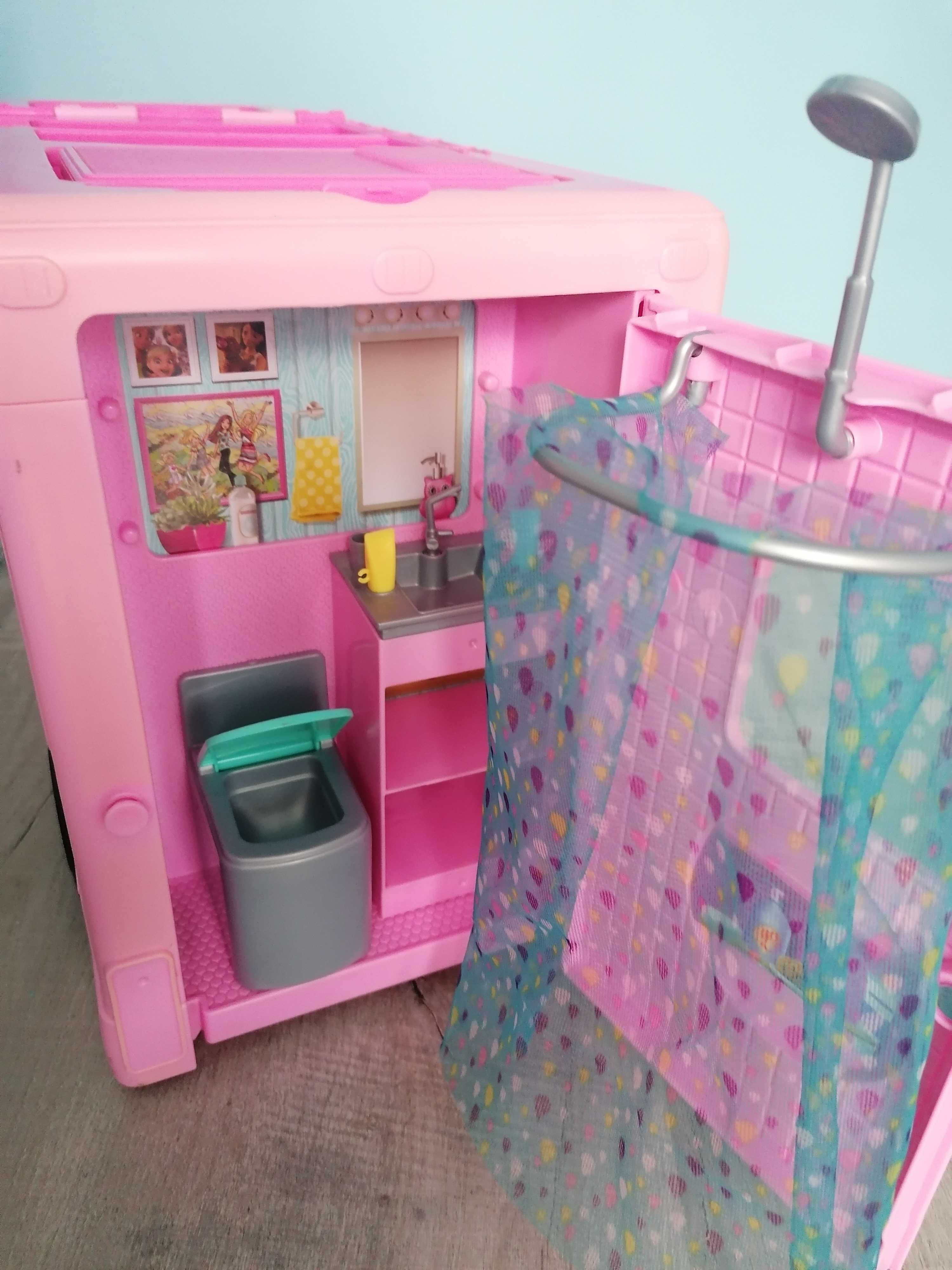 Kamper Barbie plus akcesoria