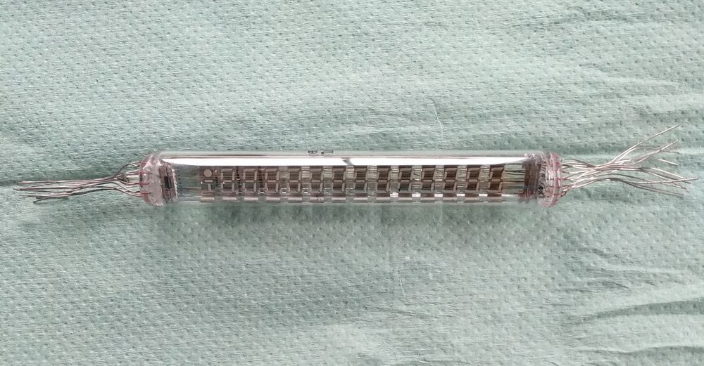 Індикатор вакуумний люмінесцентний ИВ-27М