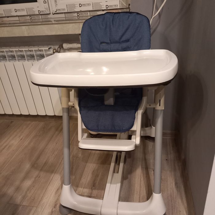 Krzesełko do karmienia prima pappa dla dziecka
