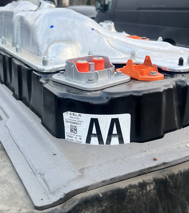 Батарея тесла 3/у 75 2019