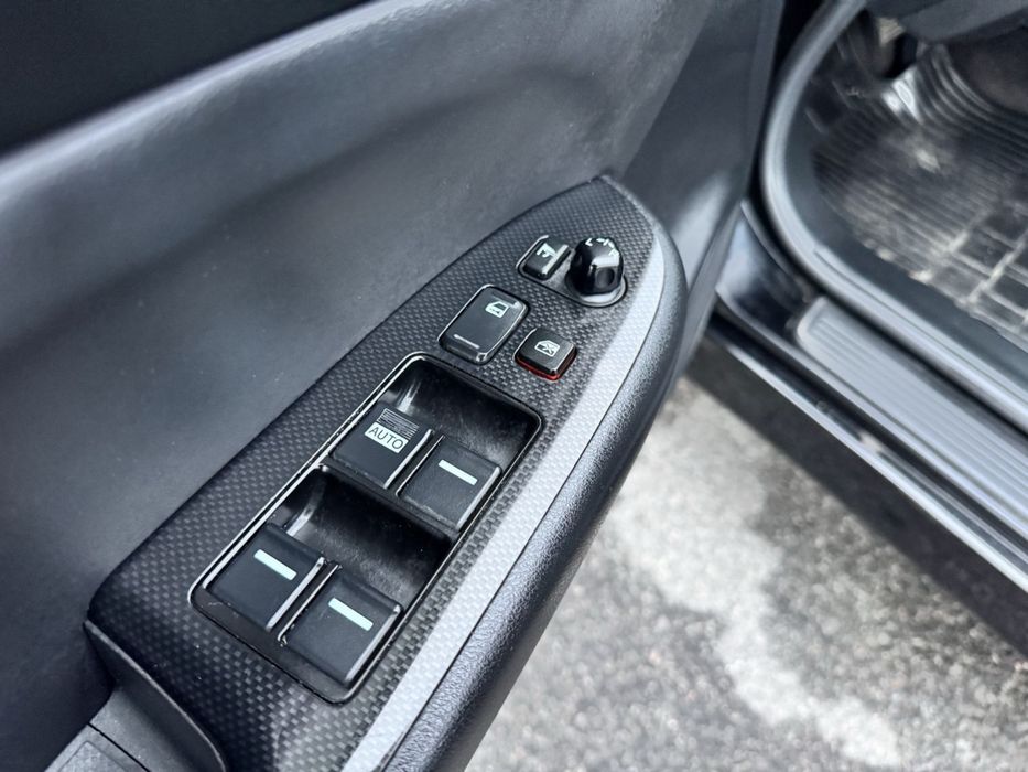 Honda Accord 2008 року 2 л бензин/автомат