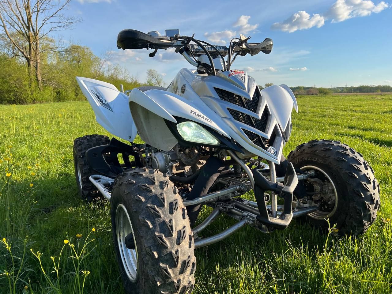 Продам квадроцикл Yamaha Raptor