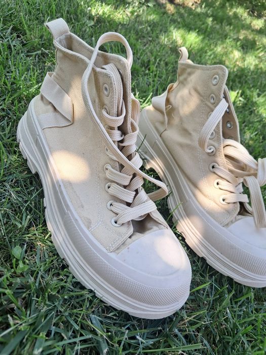 Кеды привезли с германии