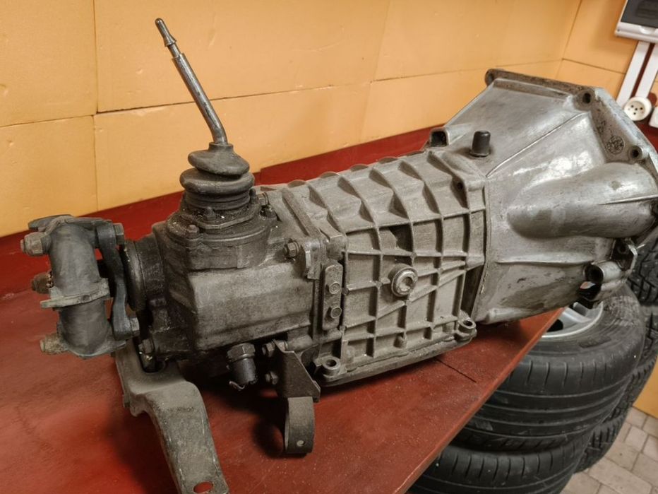 КПП коробка передач ВАЗ 2106 2107 5 ти ступка