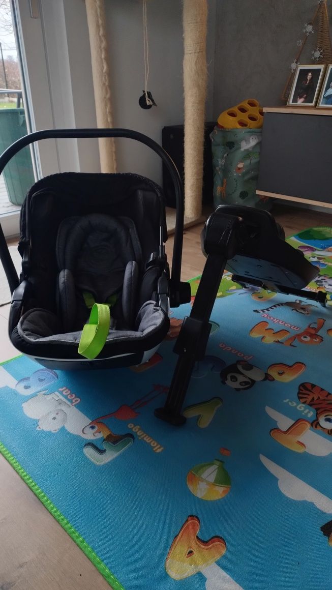 Fotelik samochodowy  z bazą ISOFIX kiddy evoluna i-size2