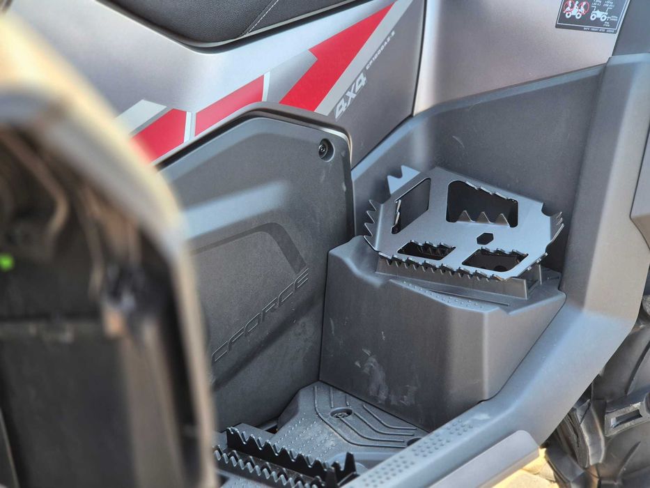 Квадроцикл CFMOTO CFORCE 1000 MV