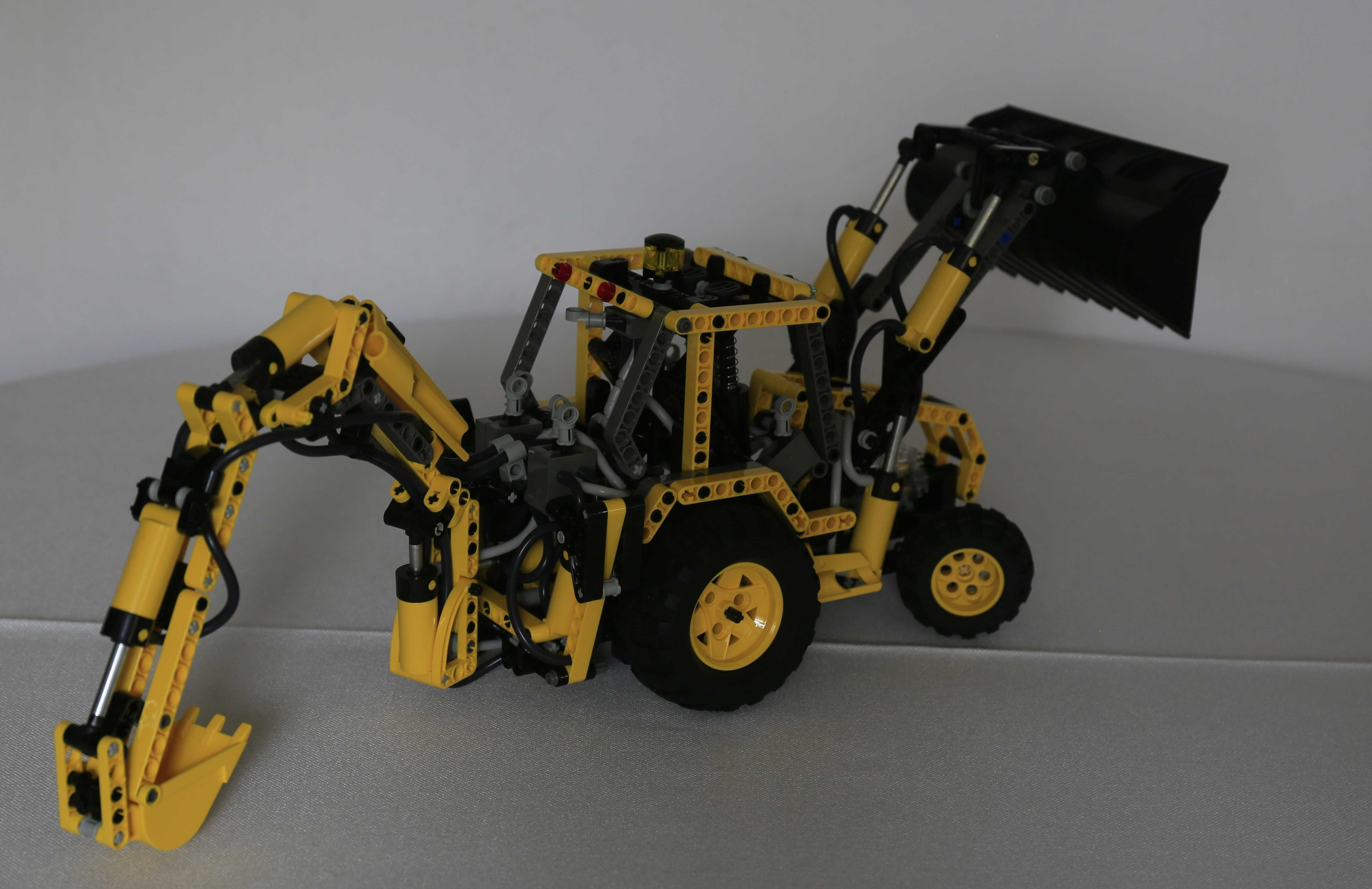 Lego Technic 8455 Backhoe Loader / Koparko-ładowarka