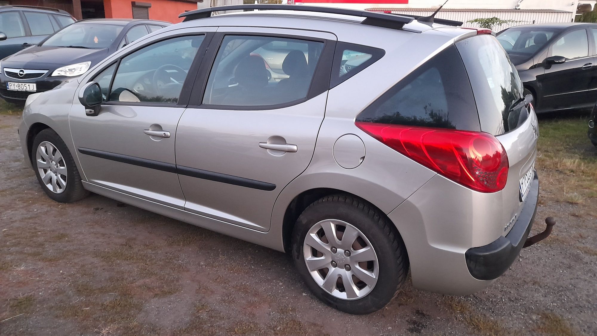 Peugeot 207 SW 1,6 HDI klima zarejestrowany 1 właściciel Prywatny !!