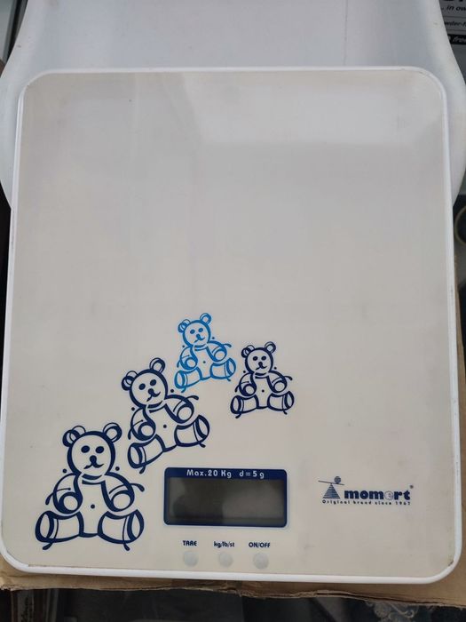 Весы электронные детские Momert
