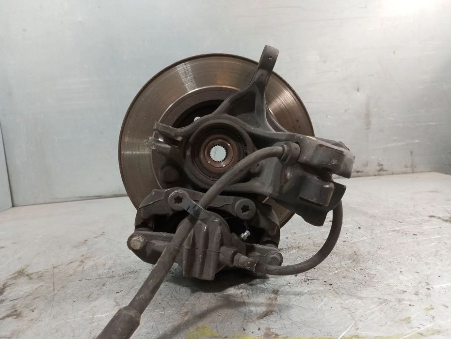 Manga de eixo frente esquerda PEUGEOT 208