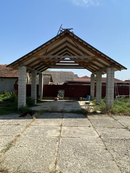 Продам будинок у передмісті Берегова