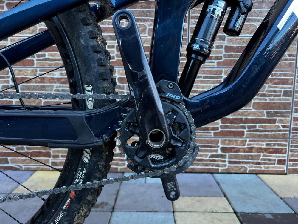Карбоновий trek slash 9.8 2024