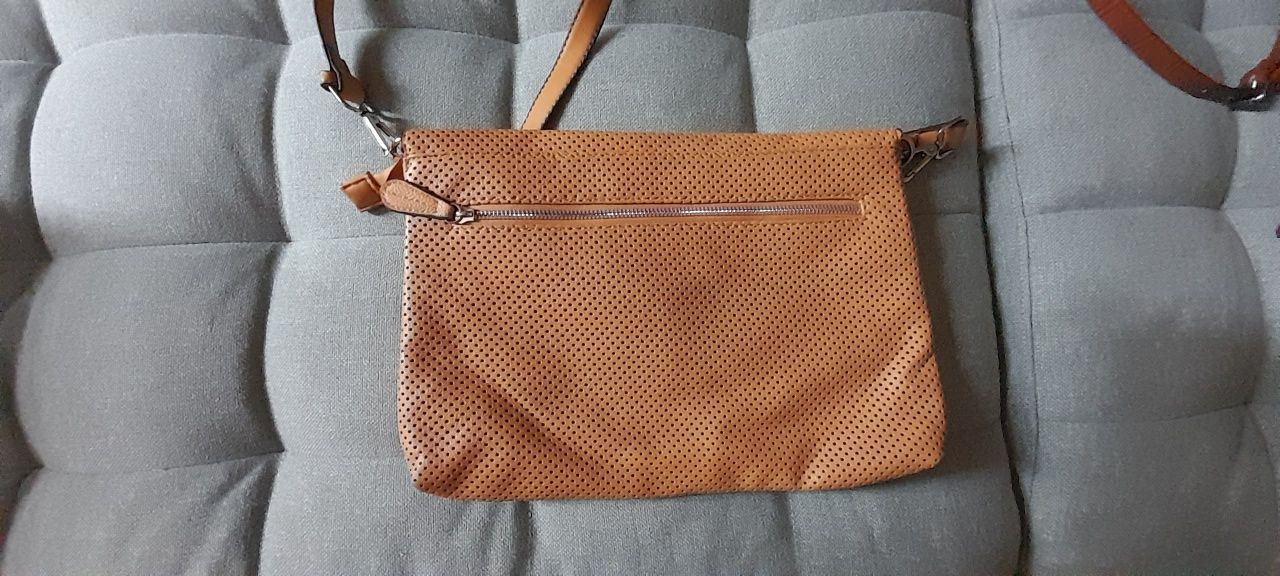 Mala tiracolo/ clutch (Parfois)