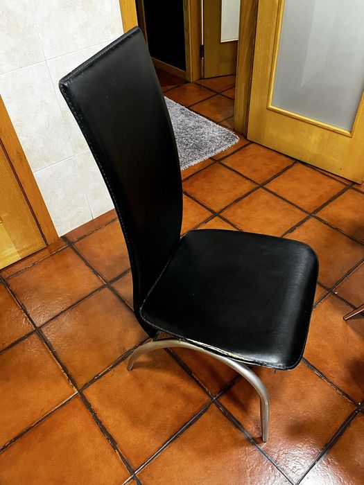 Mesa de Jantar em vidro