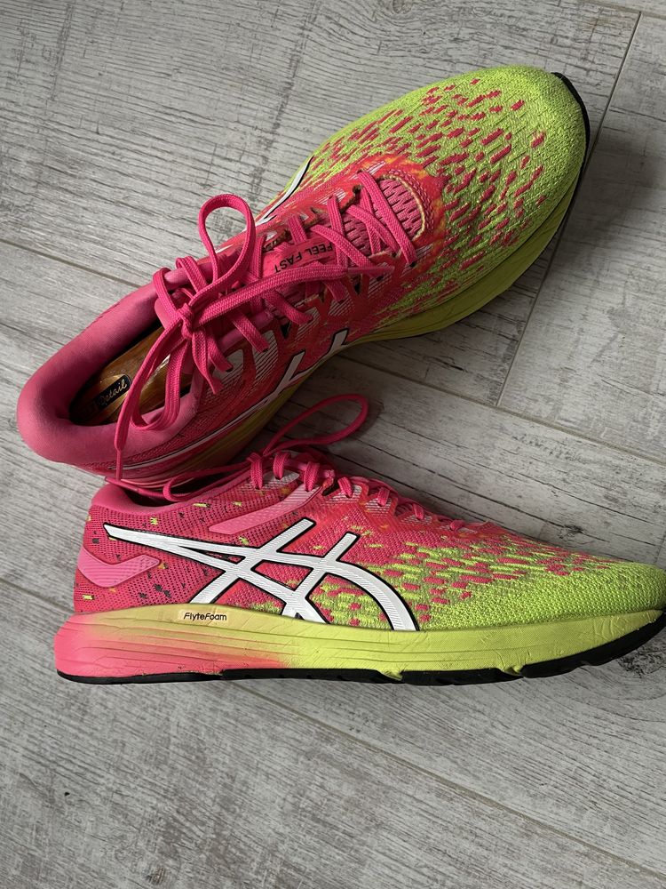 Чоловічі кросівки asics dynaflyte 4 pink yellow