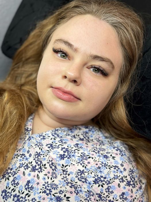 Przedłużanie rzęs