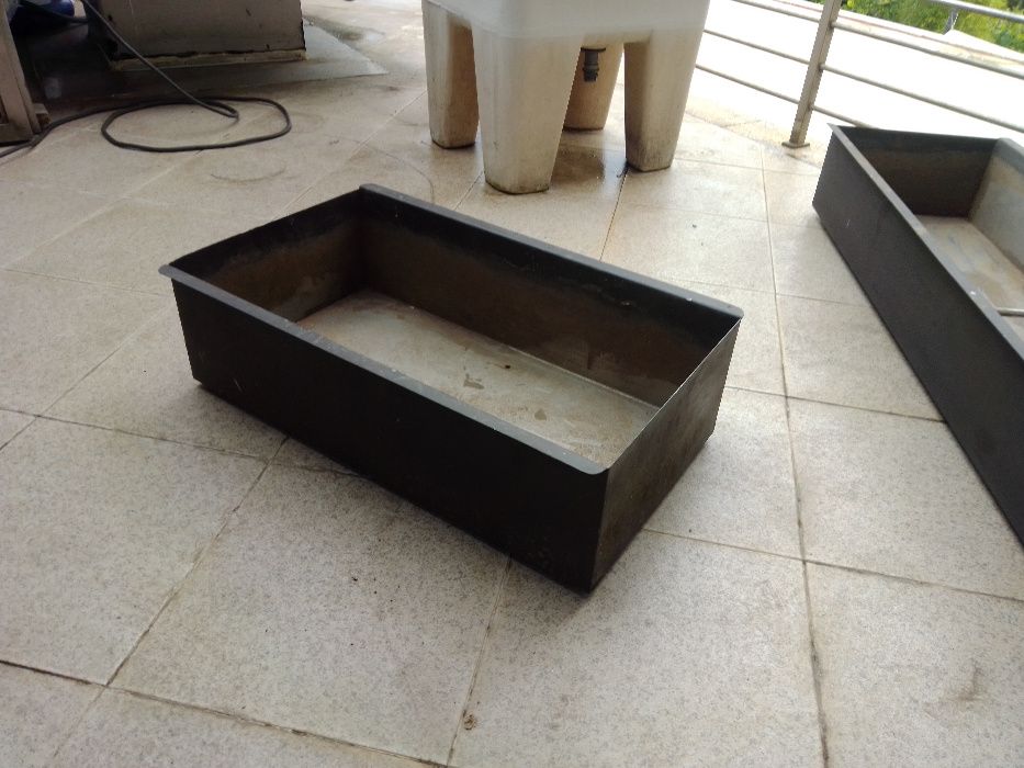 Floreira INOX Pintada "Corten"