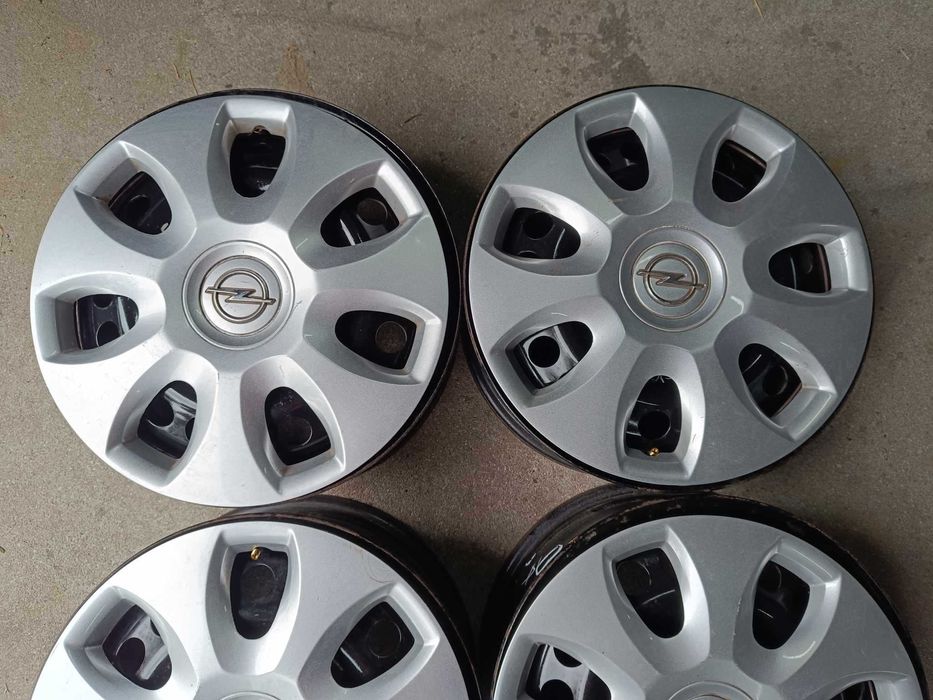 Felgi Stalowe Opel 5x105 16'' et 38 6,5j kołpaki czujniki