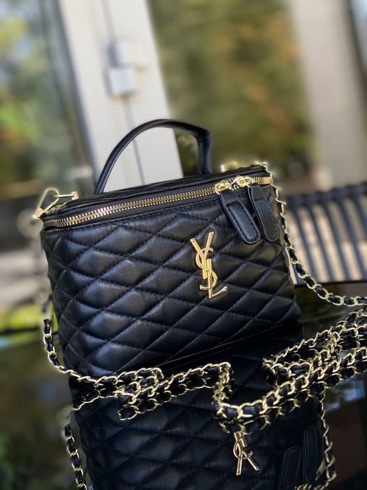 Сумка жіноча чорна