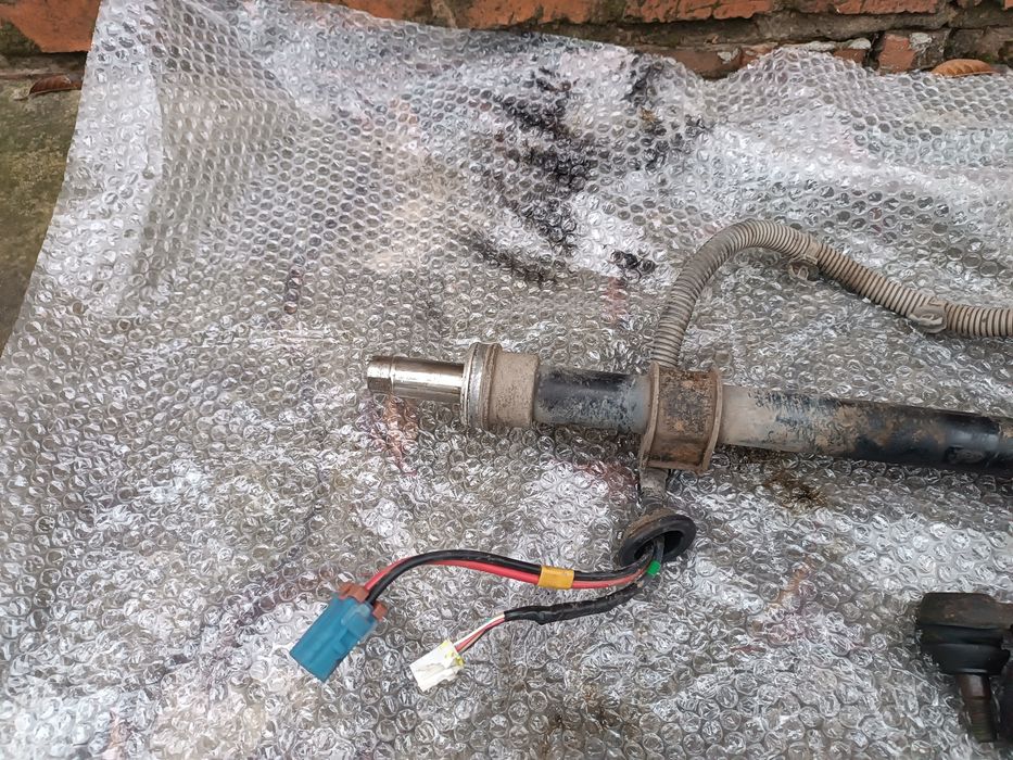 Продам рулеву рейку на Mitsubishi Colt 6