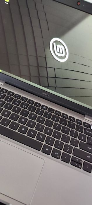 Portátil Dell Latitude 5320