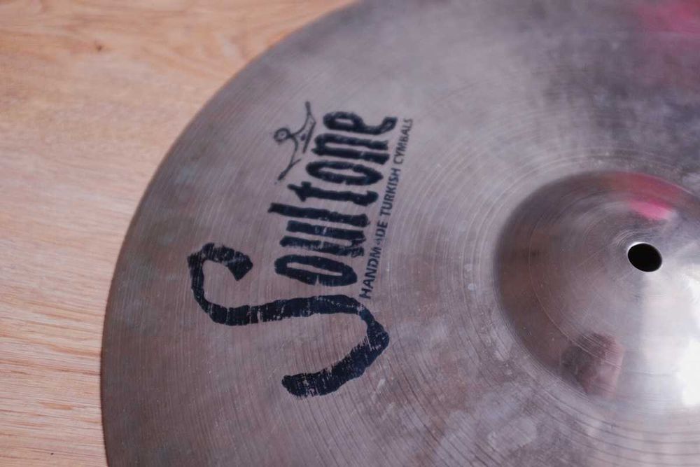 Soultone Crash Custom Brilliant  17" (nie Zildjian, Sabian, Meinl)