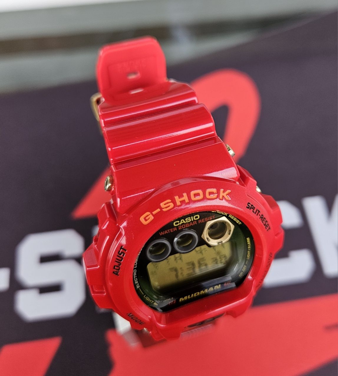 DW-8400 Mudman Red Gold Crazy Color mod Vintage-G Casio G-shock 1995