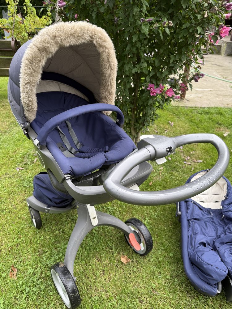 Коляска, возик Stokke xplory v4