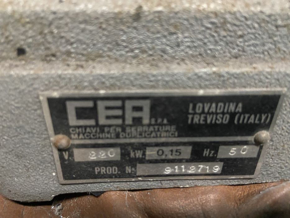 Maquina de fazer chaves