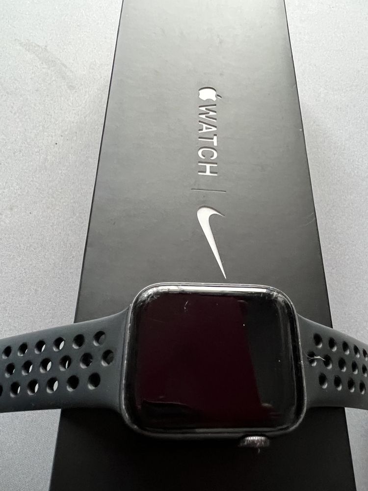 Apple Watch Nike serie 5 44mm