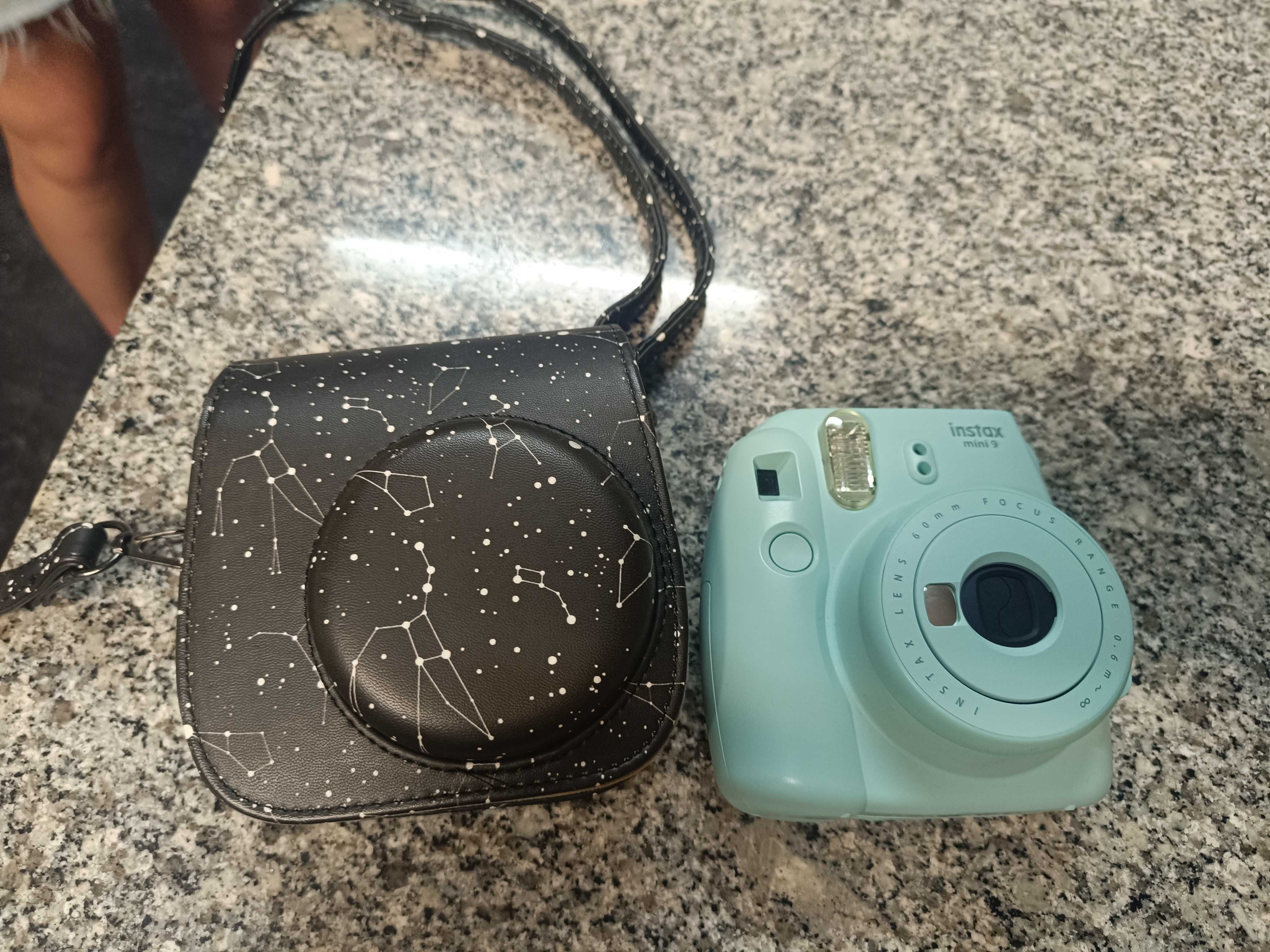 Câmara Instax mini 9