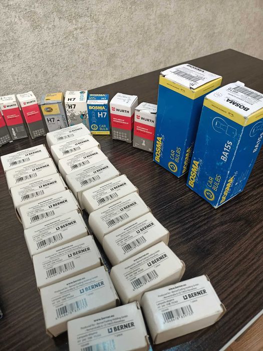 Лампочки 24 вольта різного виду