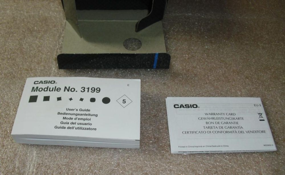 Мужские часы CASIO AE-2000W-1AVEF