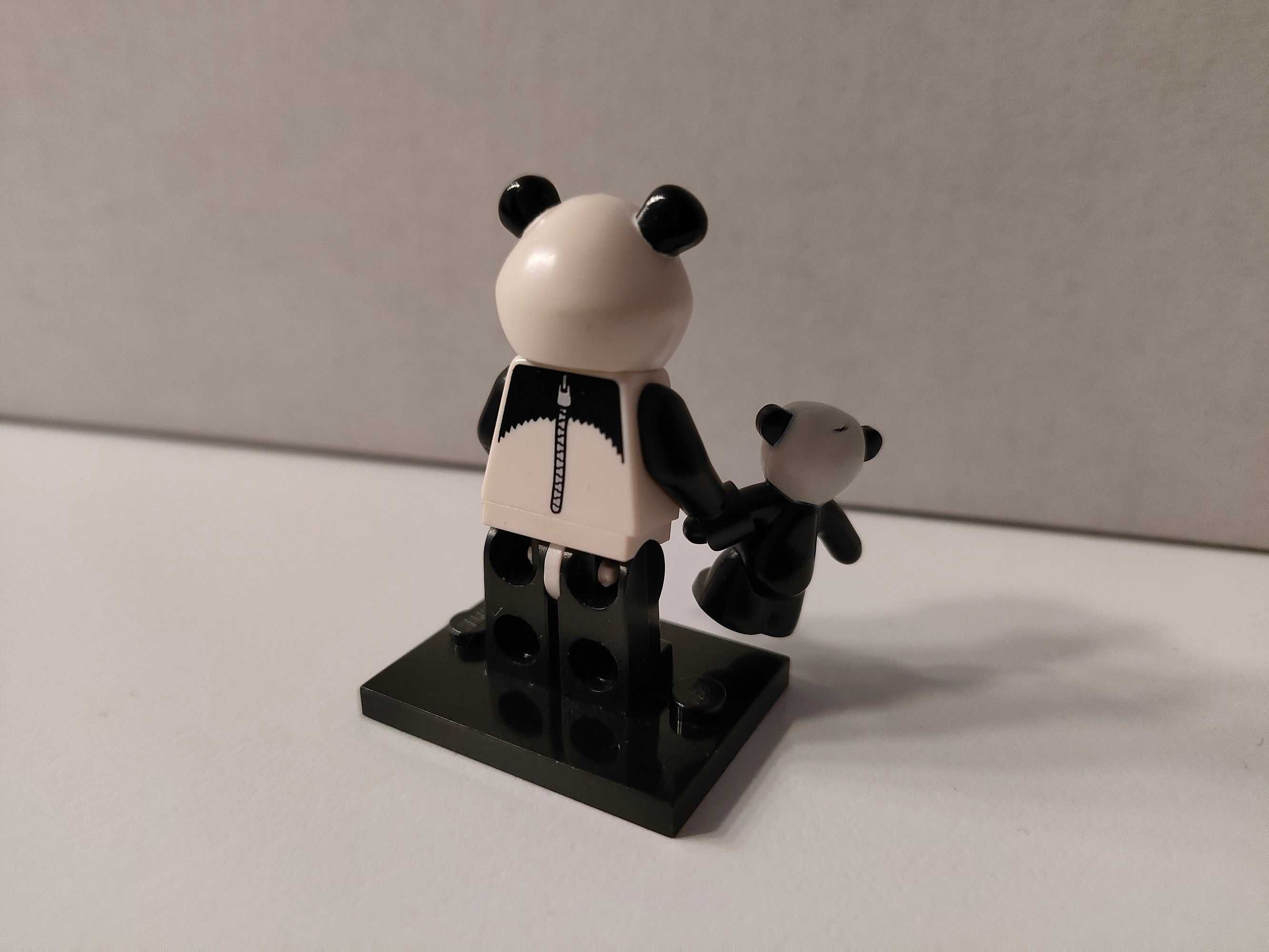 Minifigurka Ludzik Lego Panda (movie series) 71004