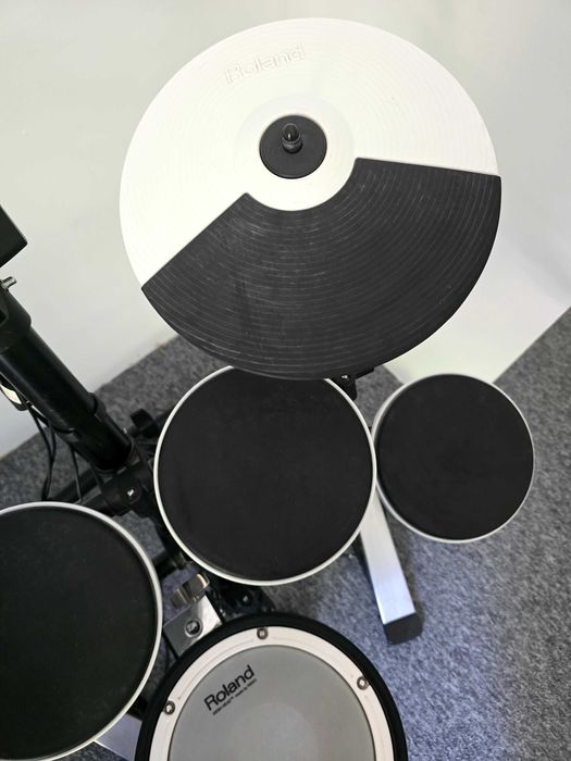 Roland TD-1KV – Elektroniczna perkusja w bardzo dobrym stanie