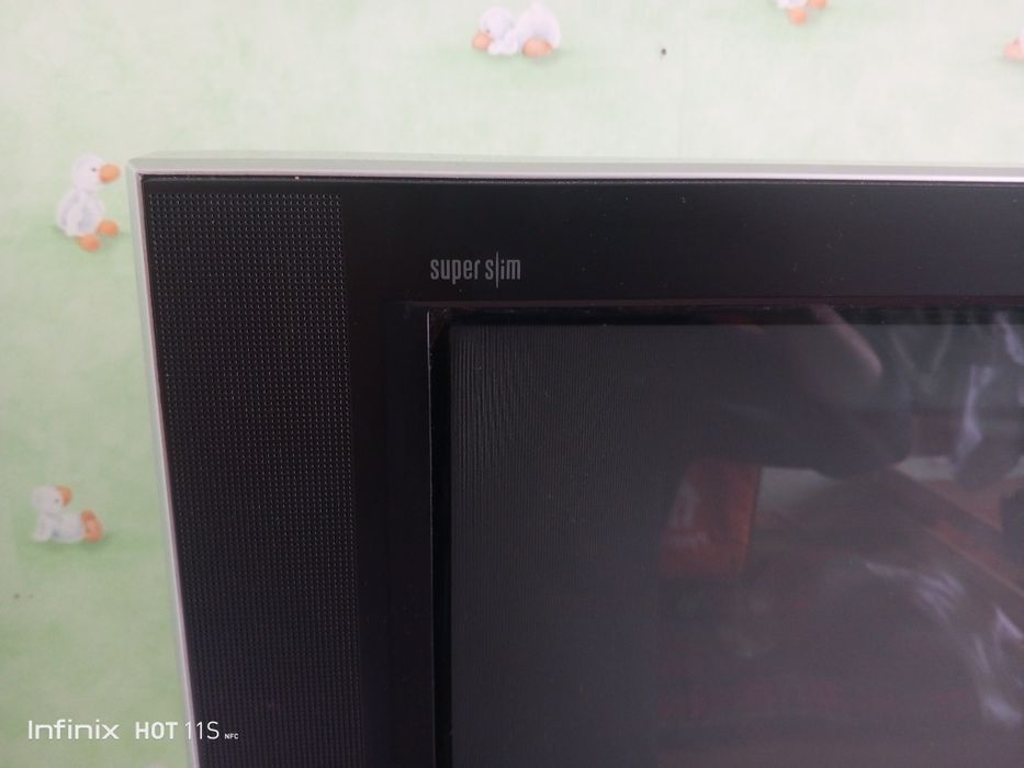 Telewizor LG slim 21