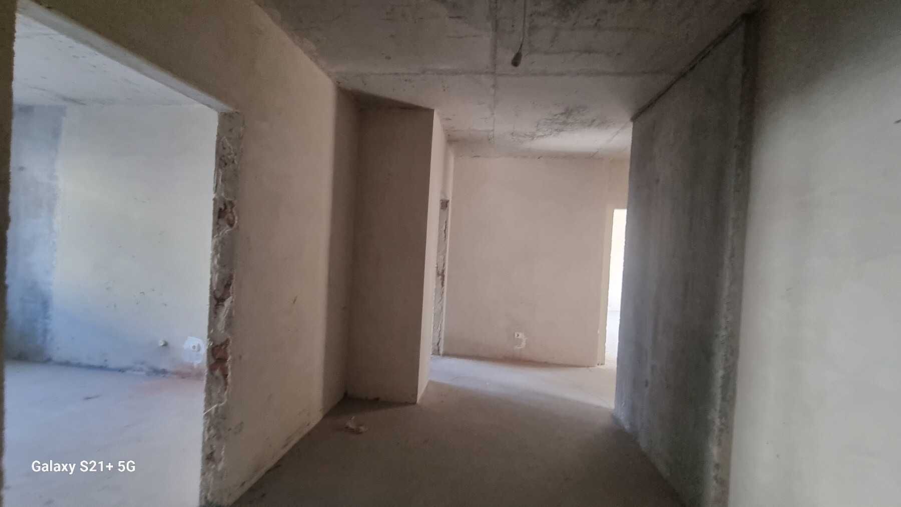 Продам 4 комнатную квартиру  156.3 кв.м. на ул.Татарской 27\4
