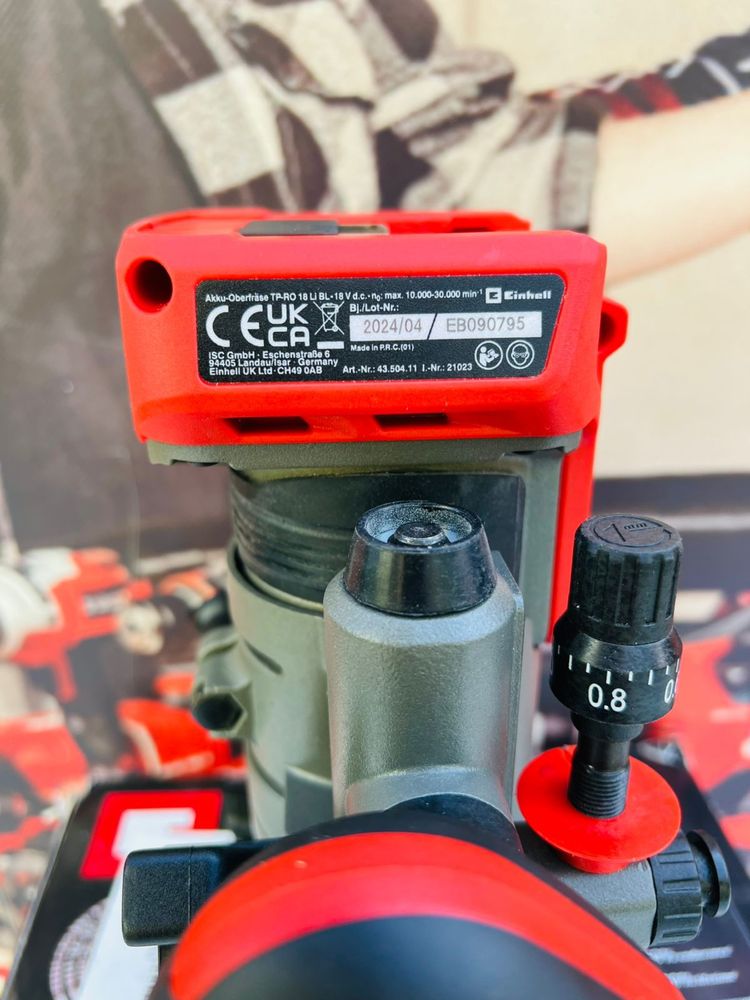 Акумуляторний безщітковий фрезер Einhell TP-RO 18 Set Li BL