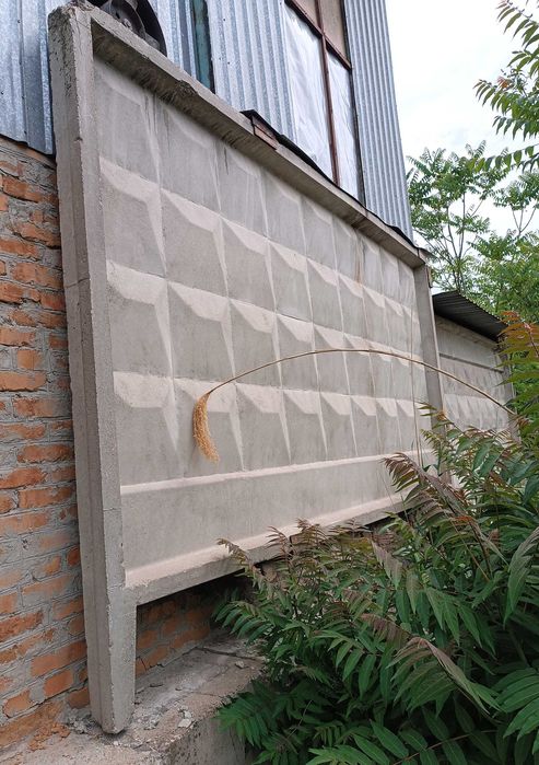 4 секції  паркана залізобетонні П6В Пліти перекриття