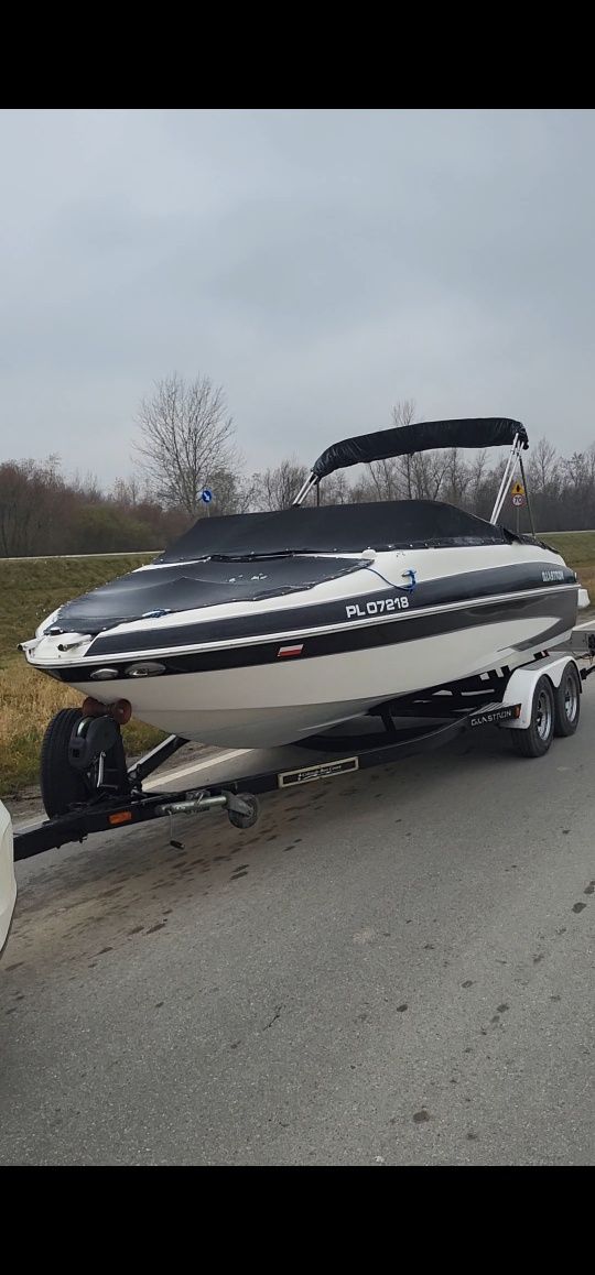Łódź motorowa Glastron GLX 205