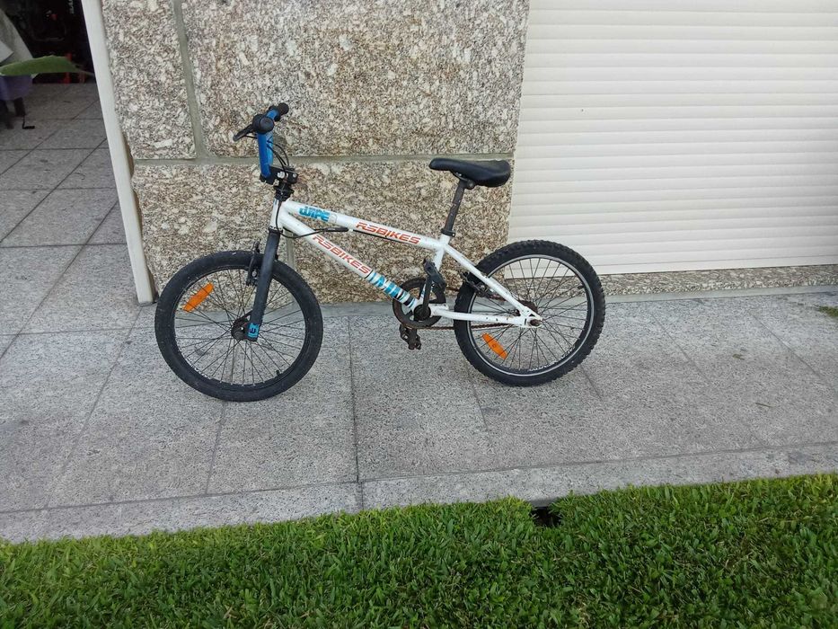 Vendo bicicleta usada