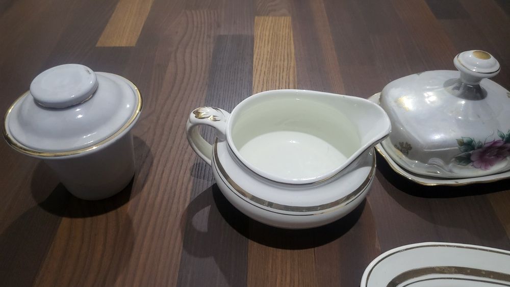 Молочник, селедочница, масленица