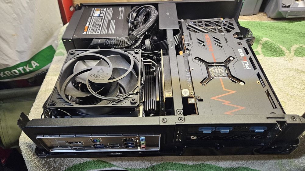 Mini Pc Ryzen 5600G Radeon RX 6600XT